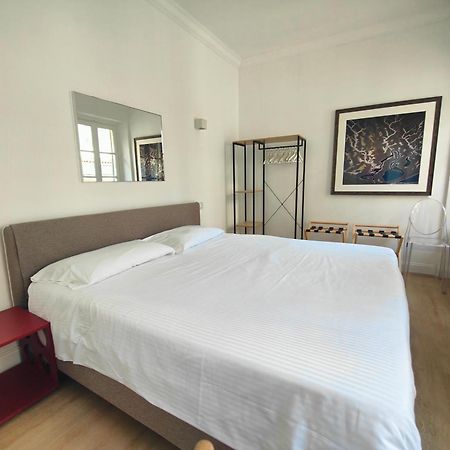 Sant'Andrea Charme Apartments มิลาน ภายนอก รูปภาพ