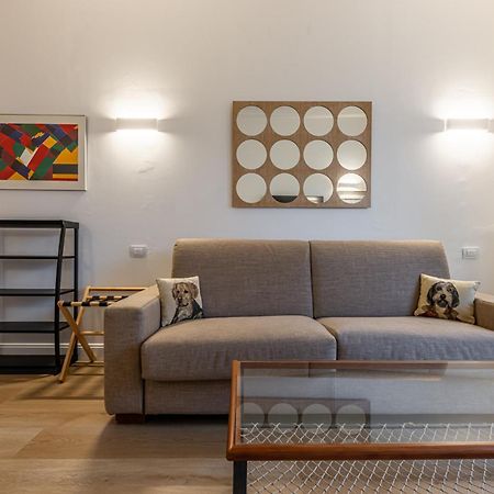 Sant'Andrea Charme Apartments มิลาน ภายนอก รูปภาพ