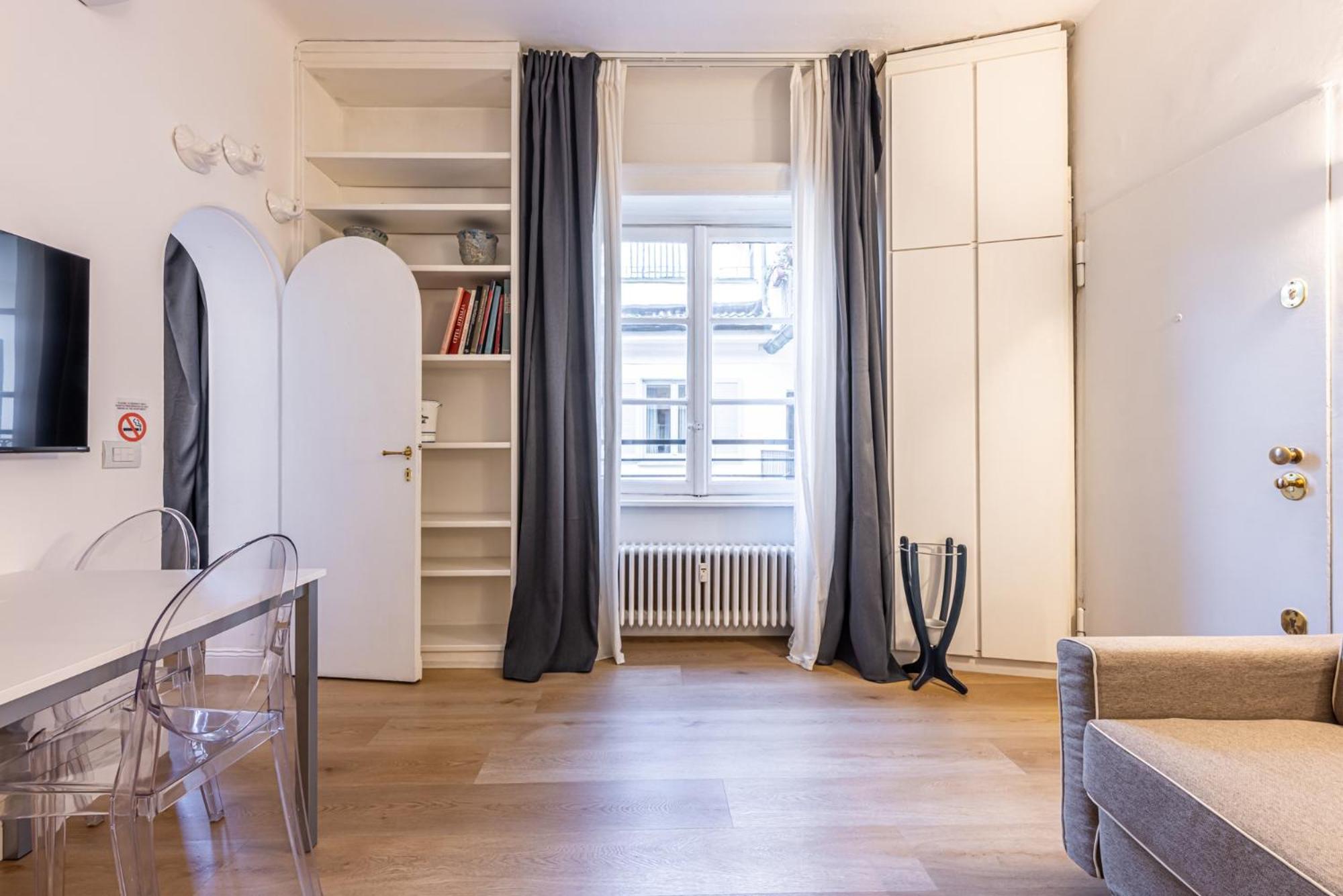Sant'Andrea Charme Apartments มิลาน ภายนอก รูปภาพ